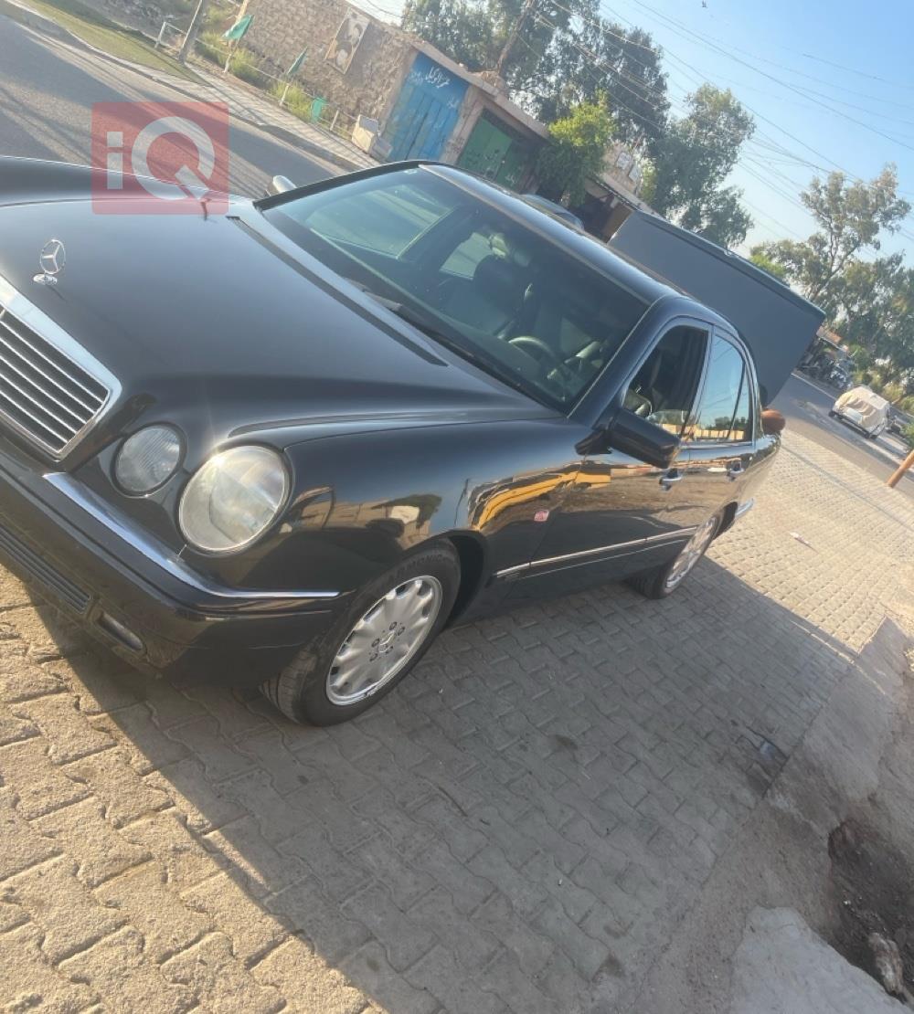 مرسيدس بنز E-Class
